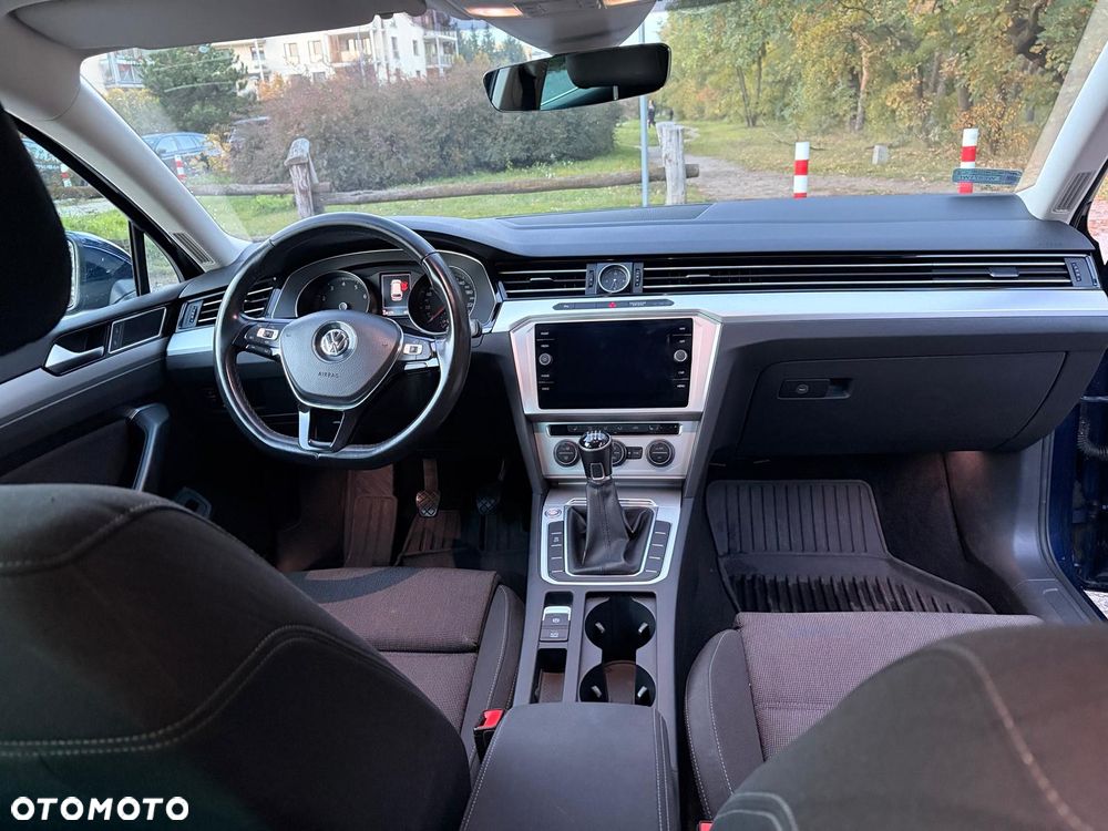 Volkswagen Passat 2019 photo 4