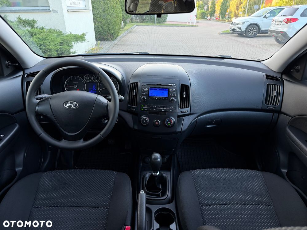 Hyundai i30 1.4 FIFA WM Edition - 36