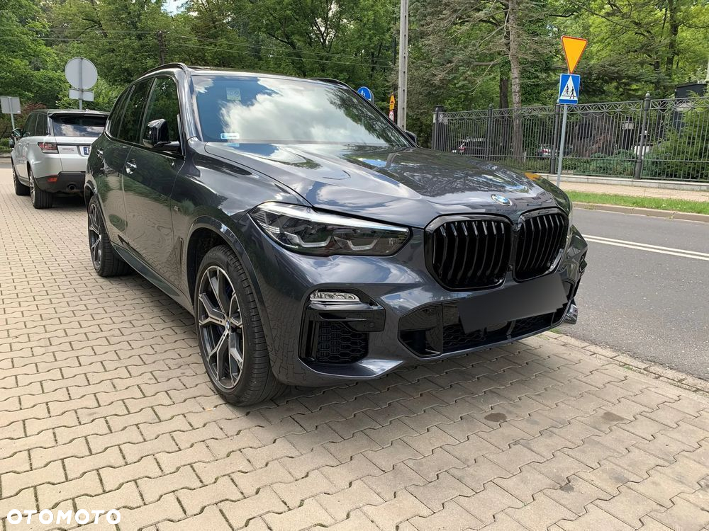 BMW X5 M M50d - 9