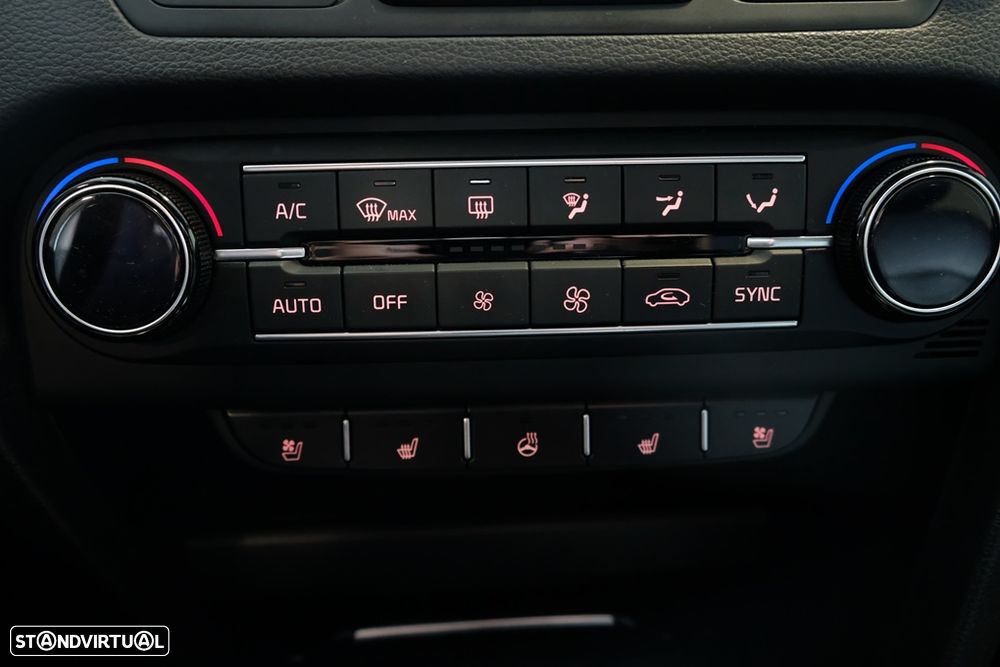 Kia Ceed 1.4 T-GDI GT Line 7DCT - 21