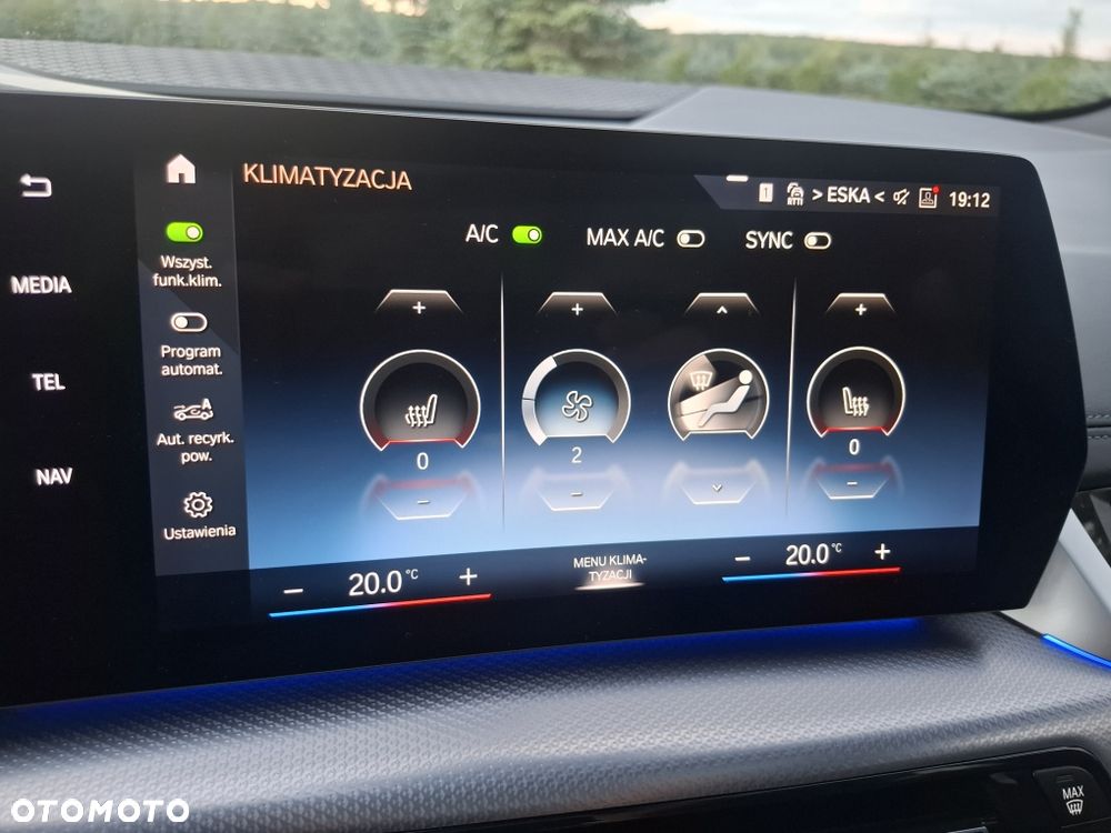 BMW Seria 2 218d M Sport - 32