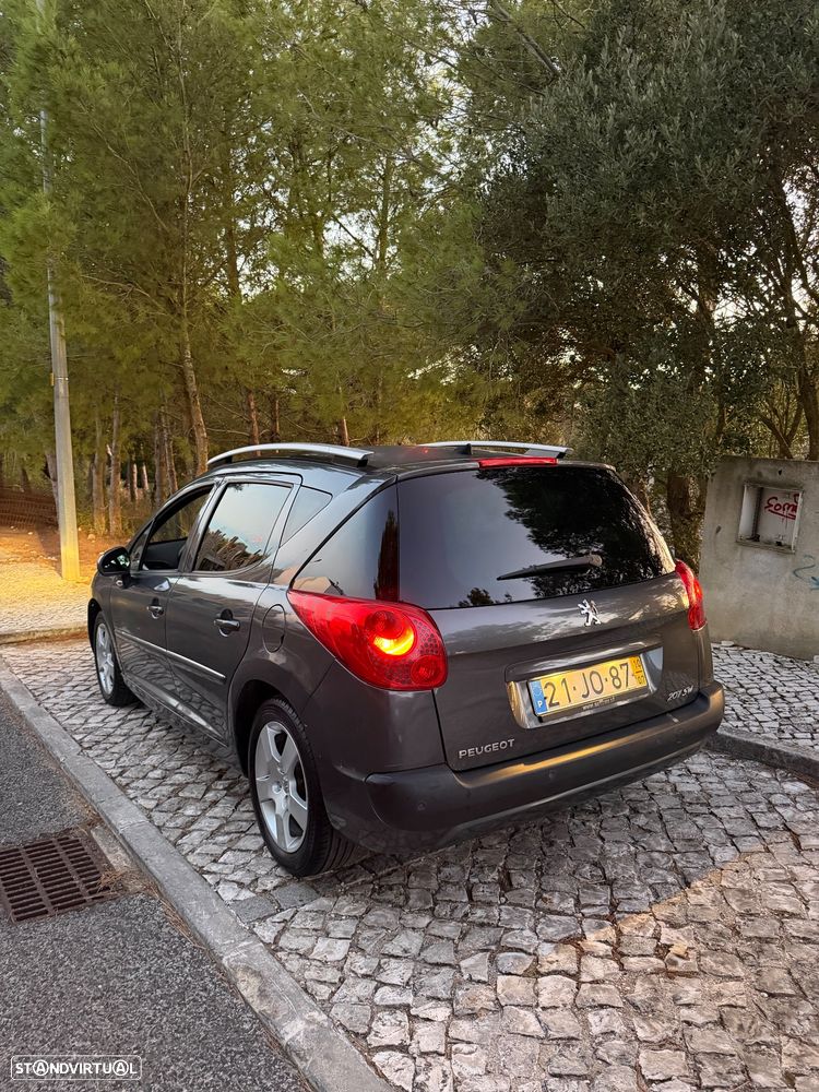 Peugeot 207 SW 1.6 HDi Premium - 1