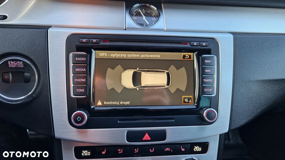 Volkswagen Passat 2.0 TDI 4Motion DSG BlueMotion Tech Highline - 29