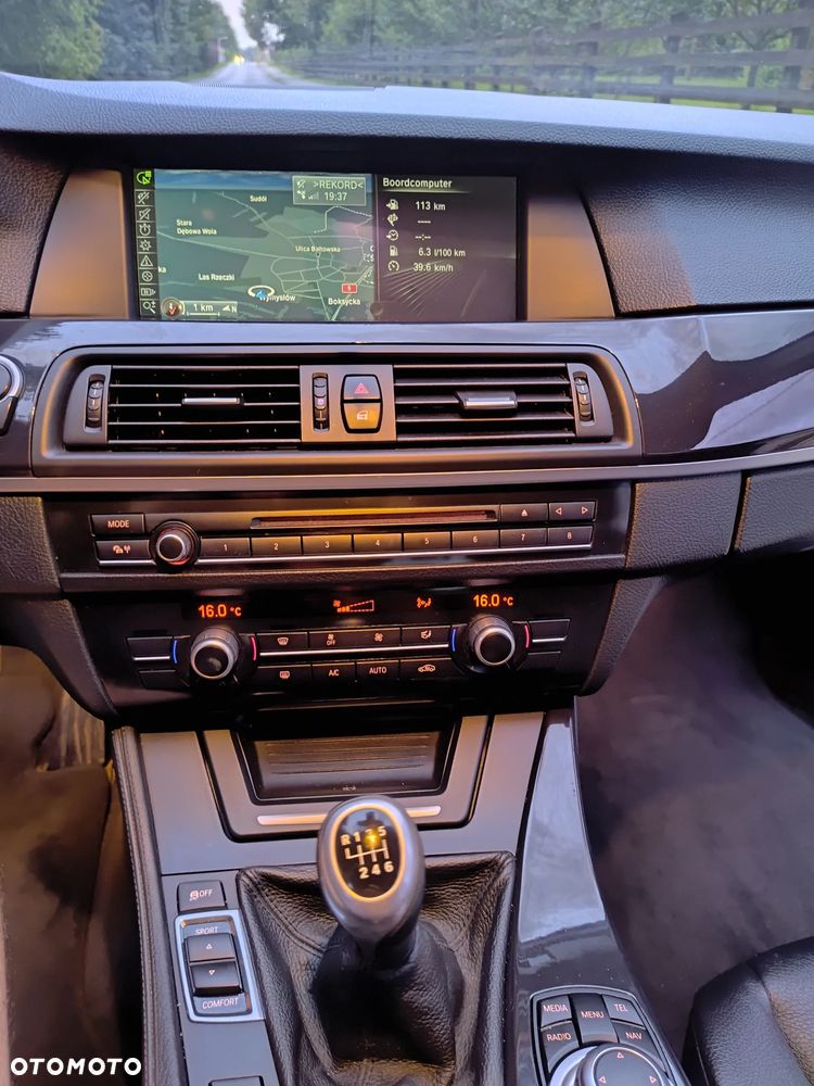 BMW Seria 5 - 21