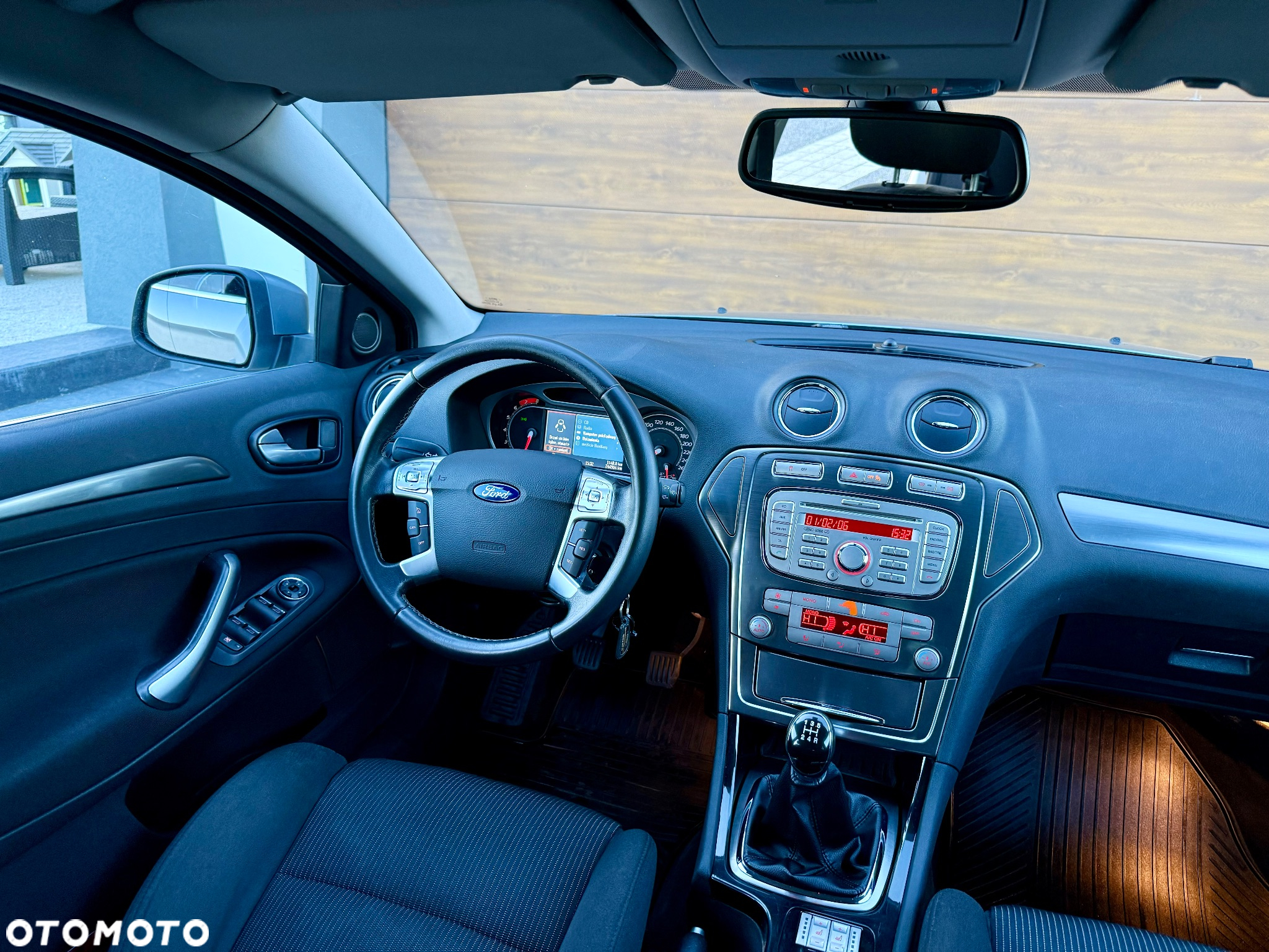 Ford Mondeo 2.0 Titanium - 17