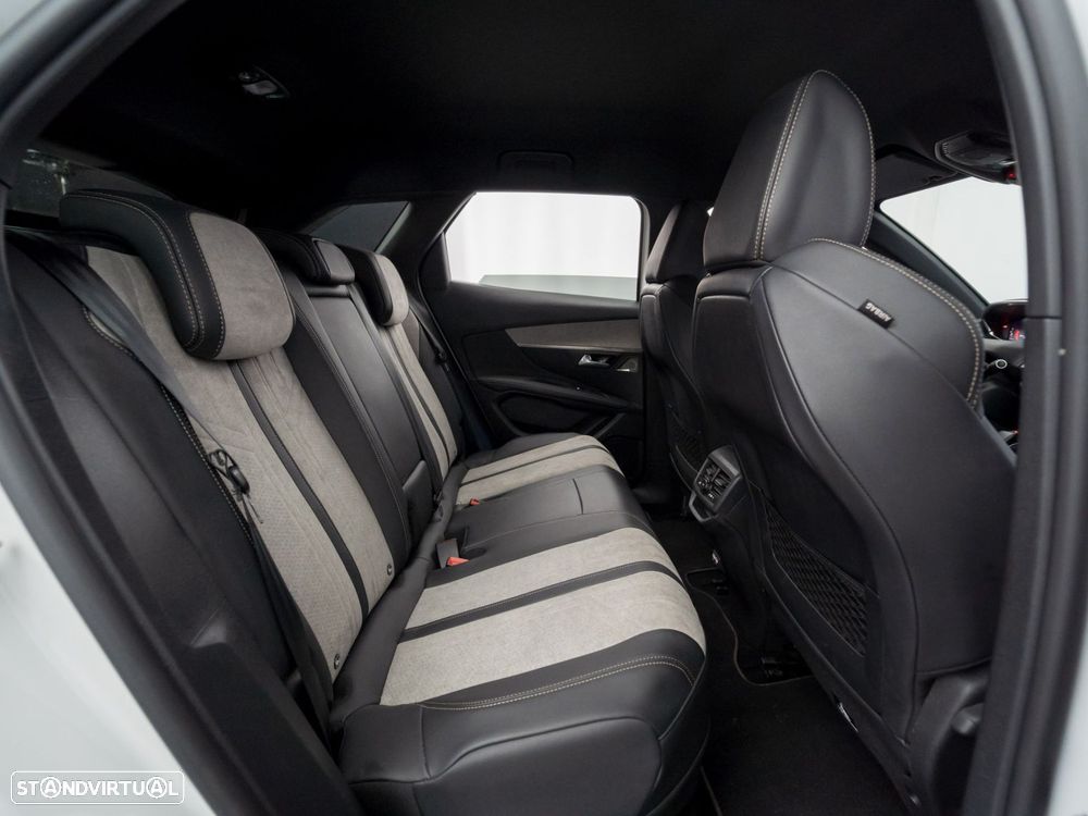 Peugeot 3008 1.6 Hybrid GT Pack e-EAT8 - 41