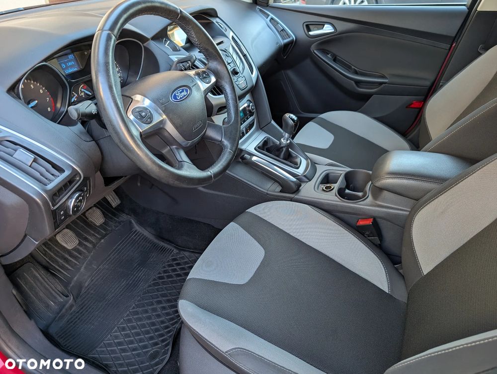 Ford Focus 1.0 EcoBoost Trend Sport - 17