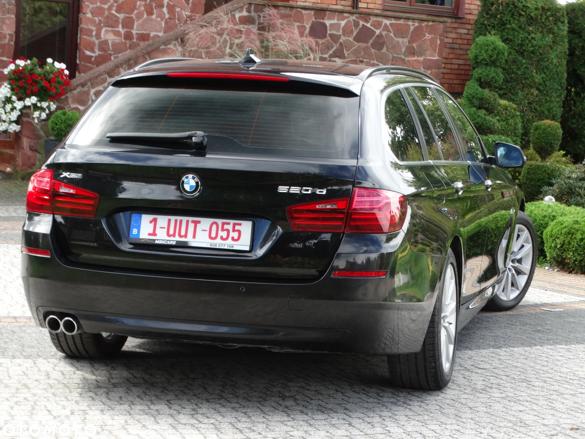 BMW Seria 5 520d xDrive Touring Luxury Line - 12