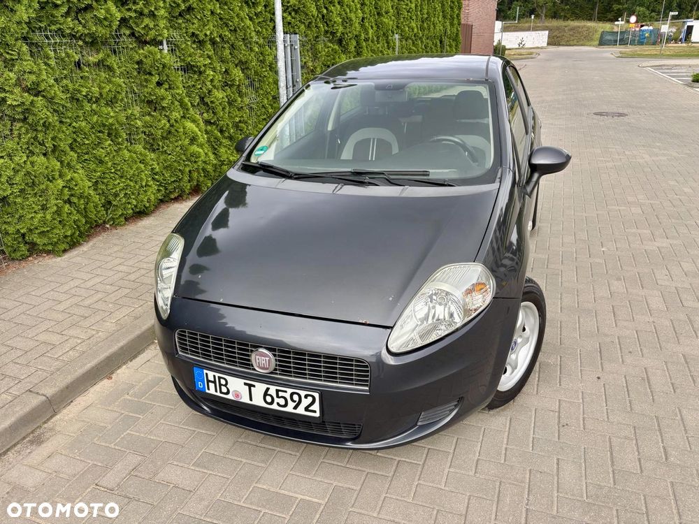Fiat Grande Punto 1.4 8V Emotion - 8