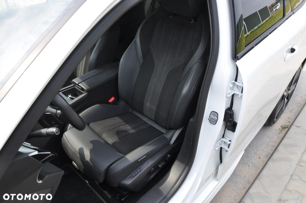 Peugeot 308 SW 1.2 PureTech GPF GT Pack S&S EAT8 - 17