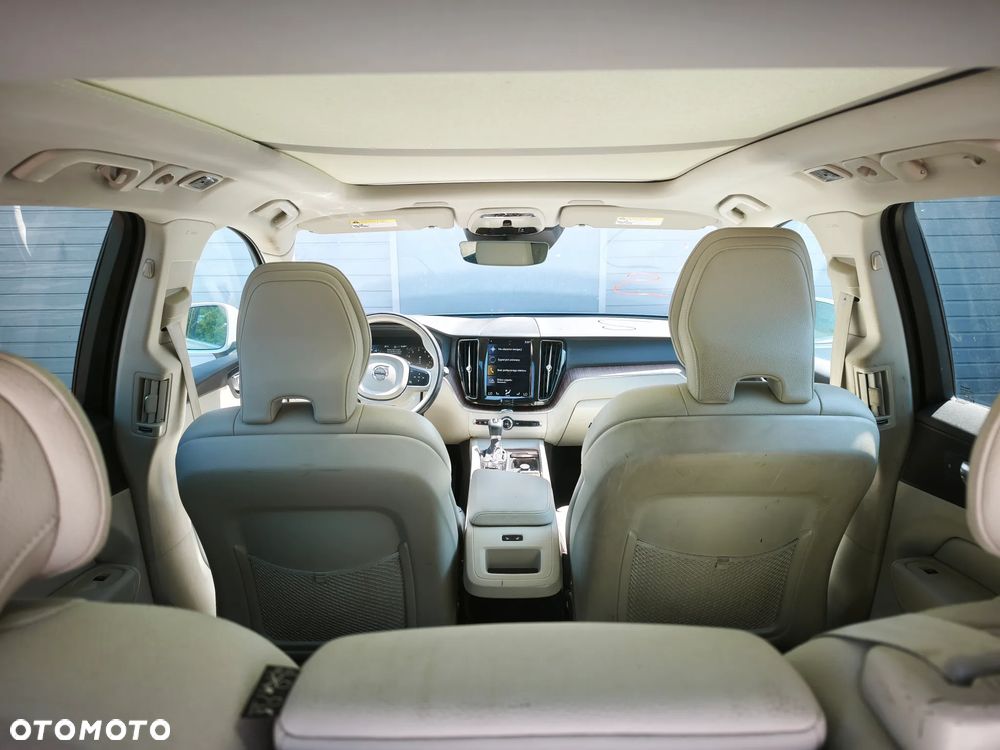 Volvo XC 90 T5 AWD Geartronic Momentum Pro - 6