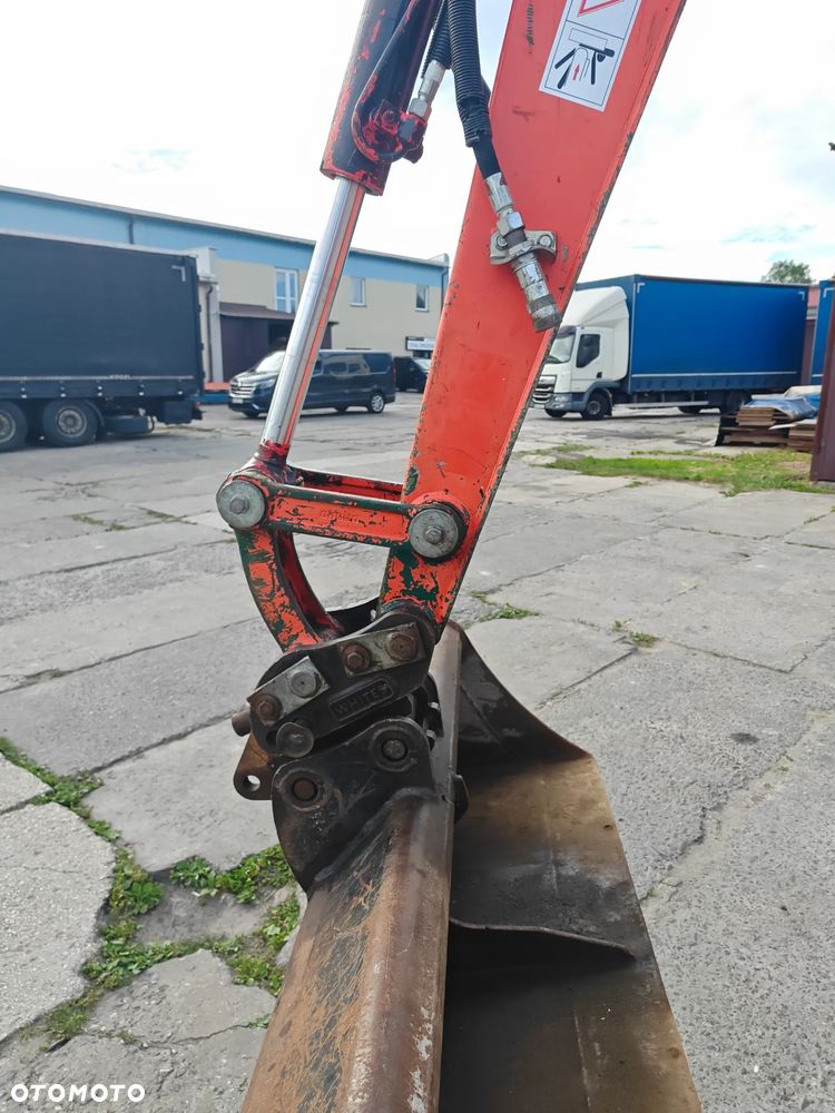 Kubota U27 - 26