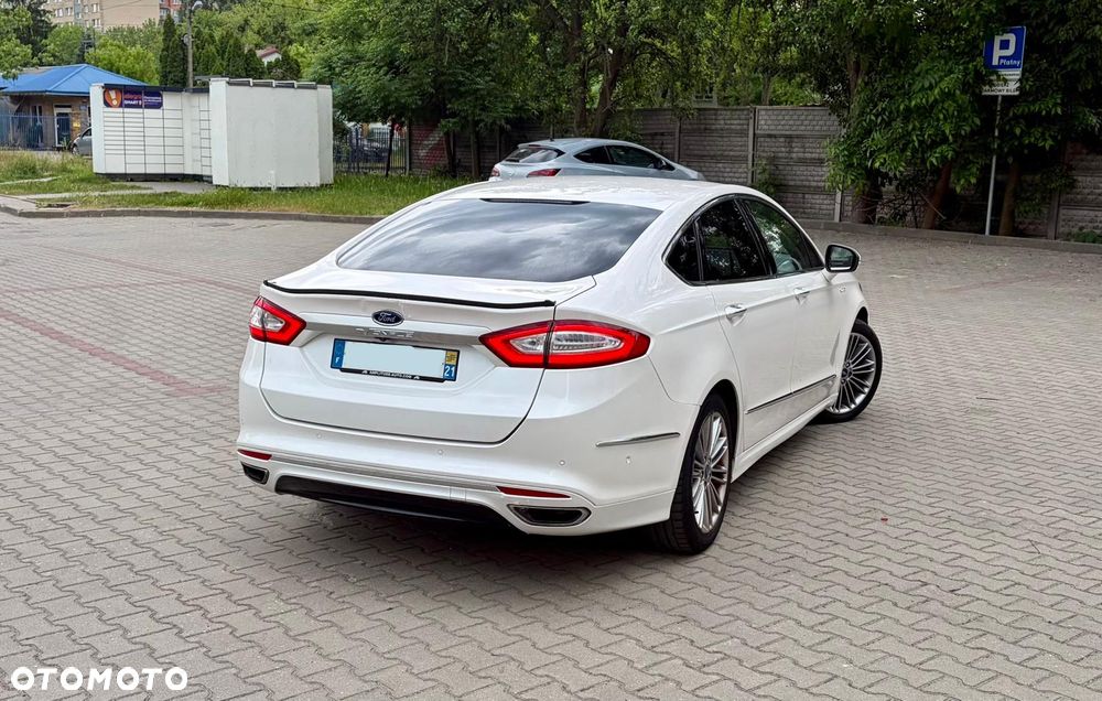 Ford Mondeo 2.0 Hybrid Vignale - 9