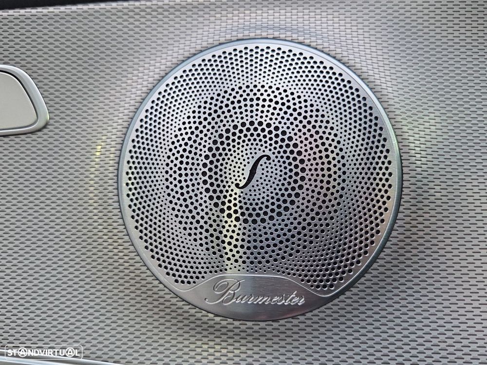 Mercedes-Benz E 220 d AMG - 16