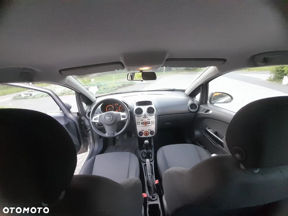 Opel Corsa - 9
