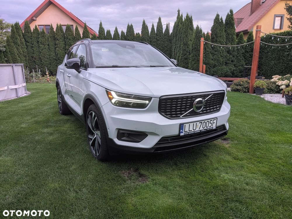 Volvo XC 40 T5 AWD Geartronic R-Design - 2