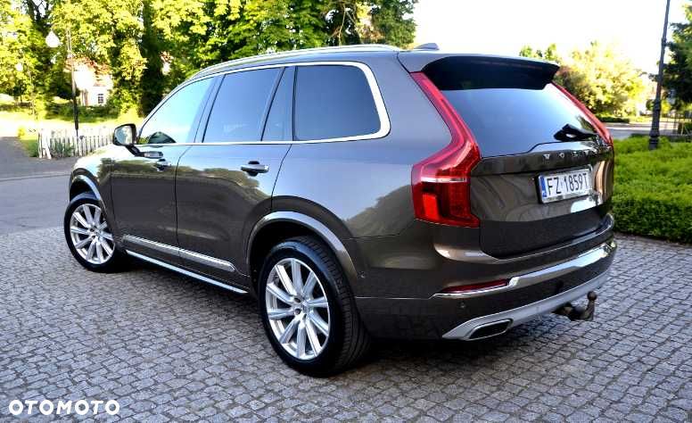 Volvo XC 90 - 5