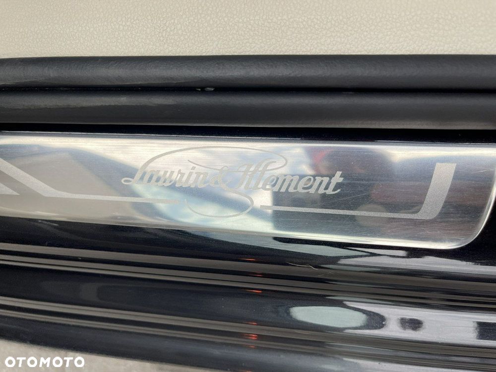 Skoda Superb 2.0 TDI L&K - 6