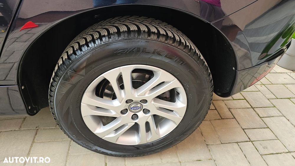 Volvo XC 60 - 21
