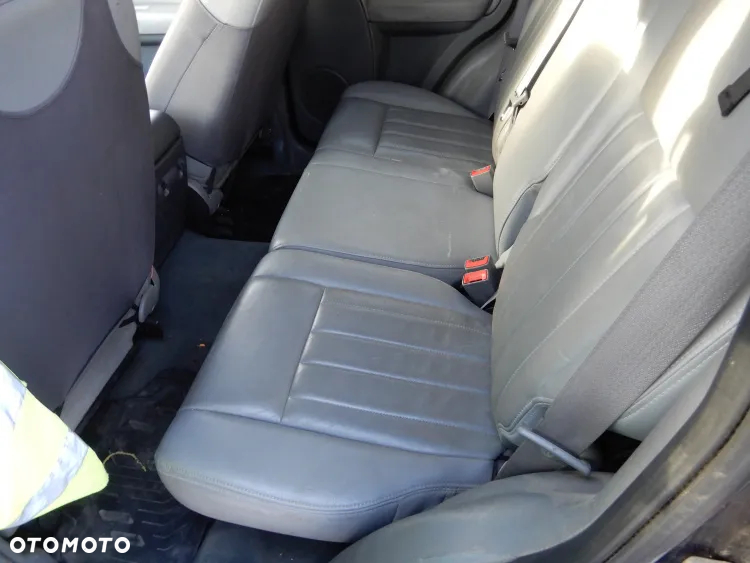 Jeep Liberty 2.8 CRD 4x4 - 11
