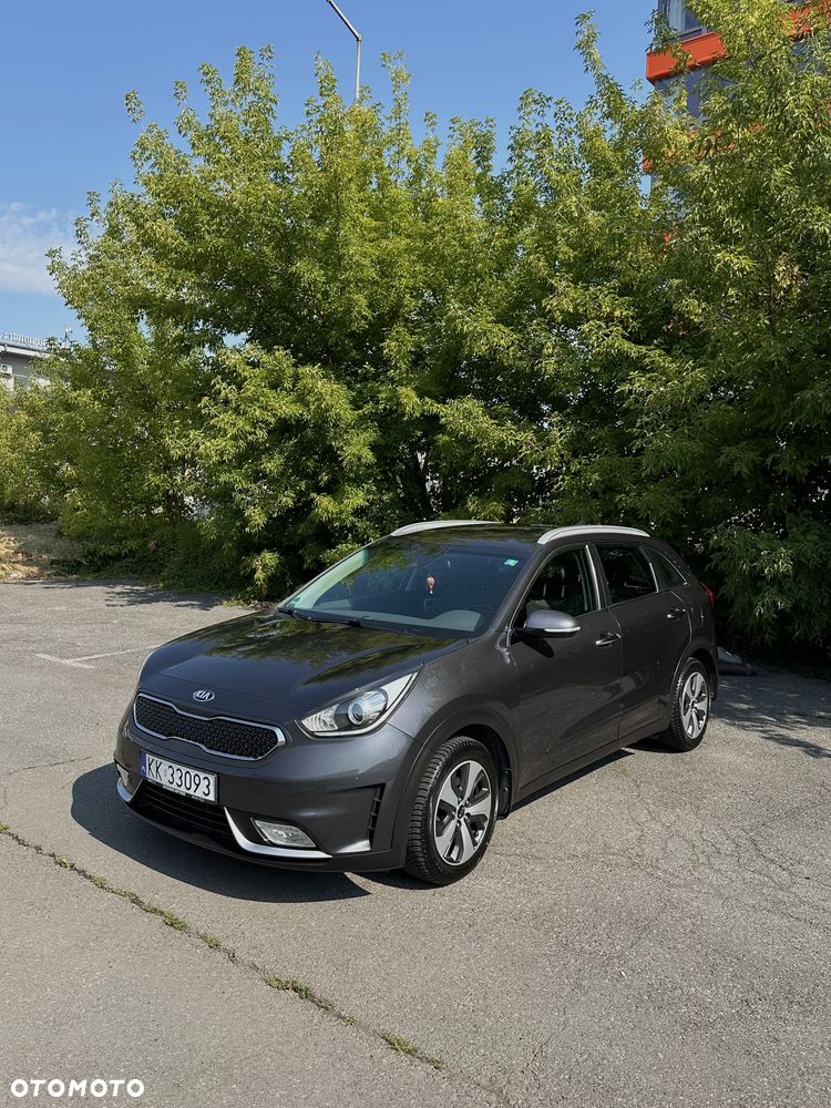 Kia Niro 1.6 GDI Hybrid L - 3
