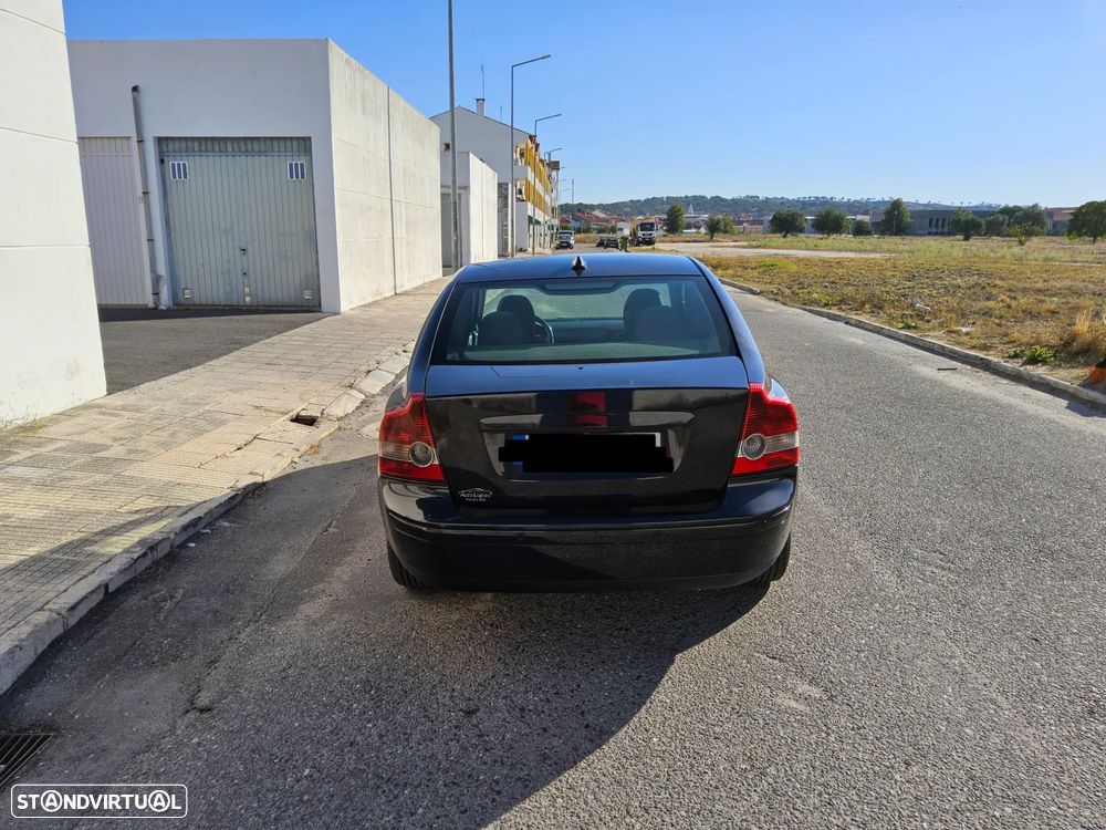Volvo S40 1.6 D Nível 1 - 7