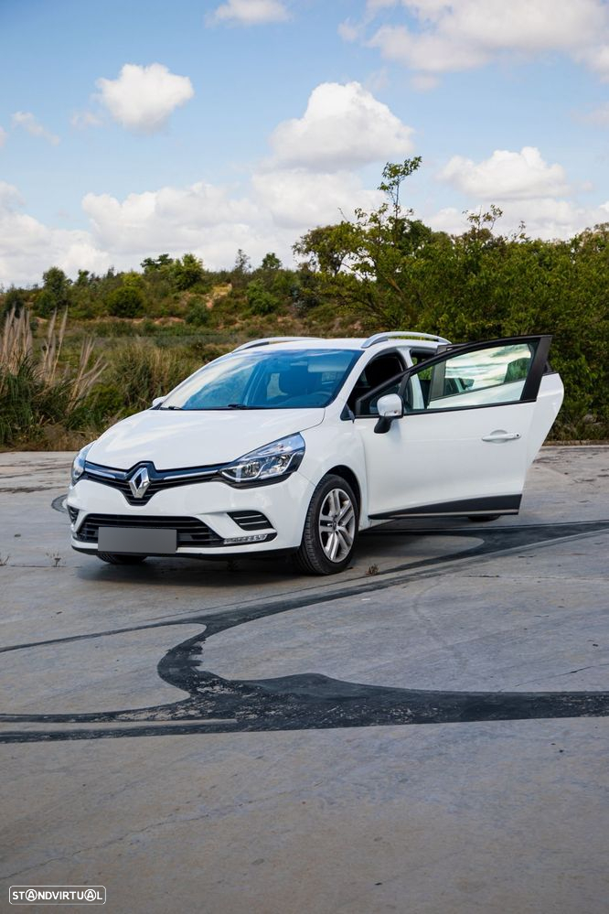 Renault Clio Sport Tourer - 2