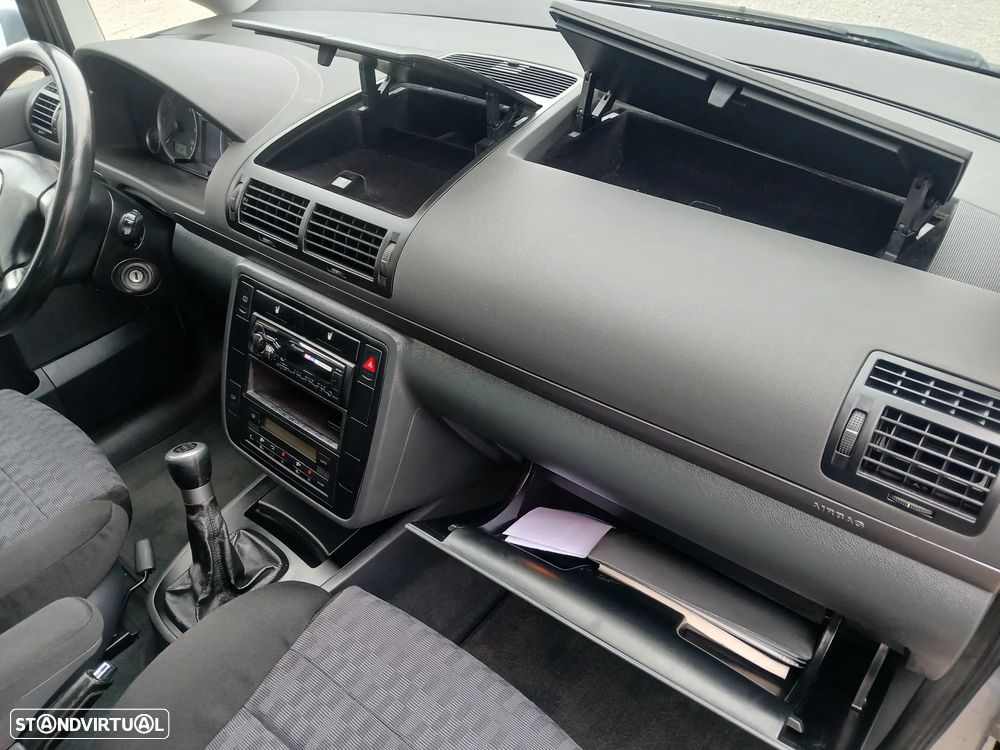 SEAT Alhambra 1.9 TDI Sport Edition - 42