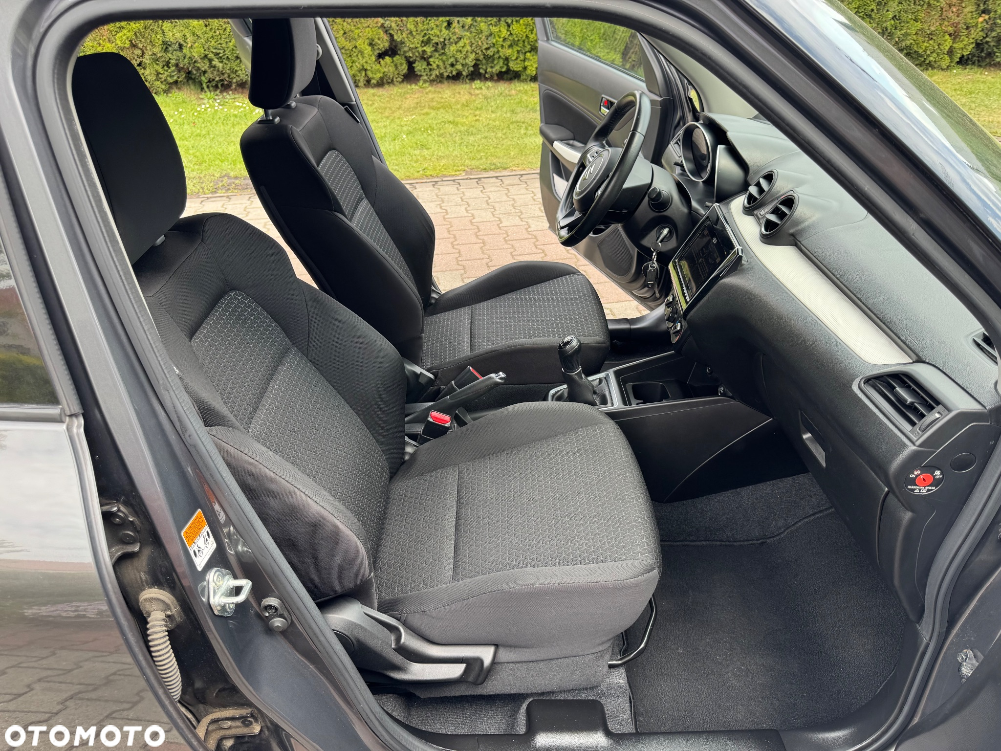 Suzuki Swift 1.2 Premium - 23