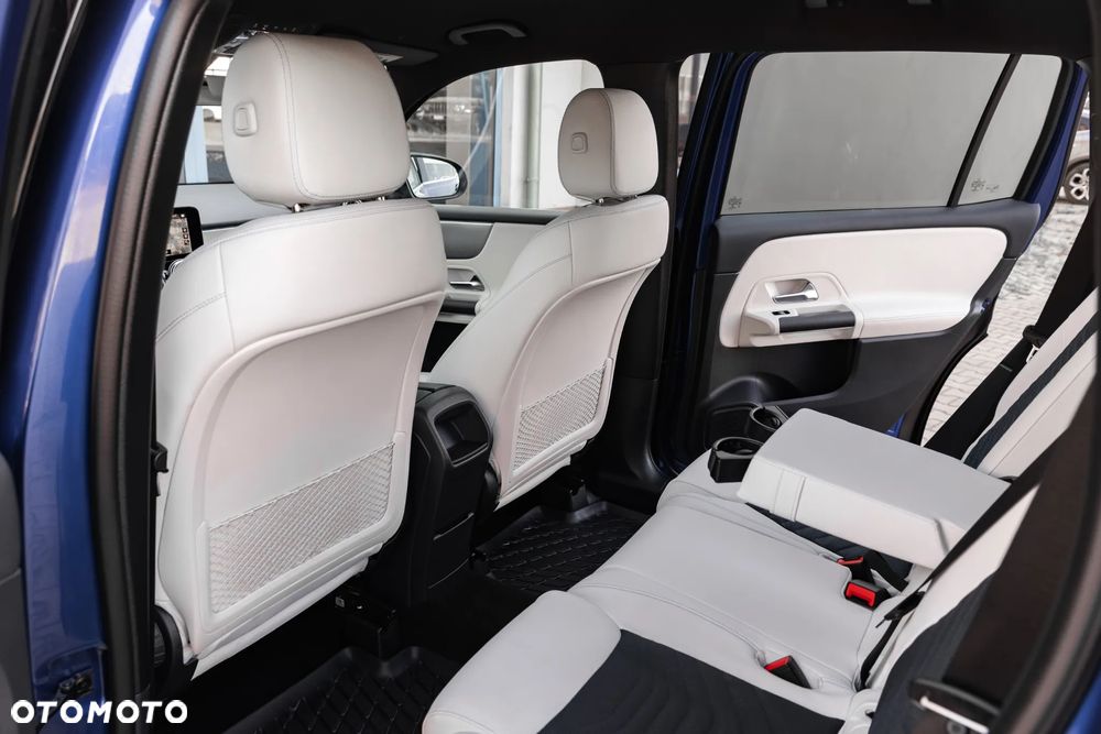 Mercedes-Benz GLB 200 Style 7G-DCT - 34