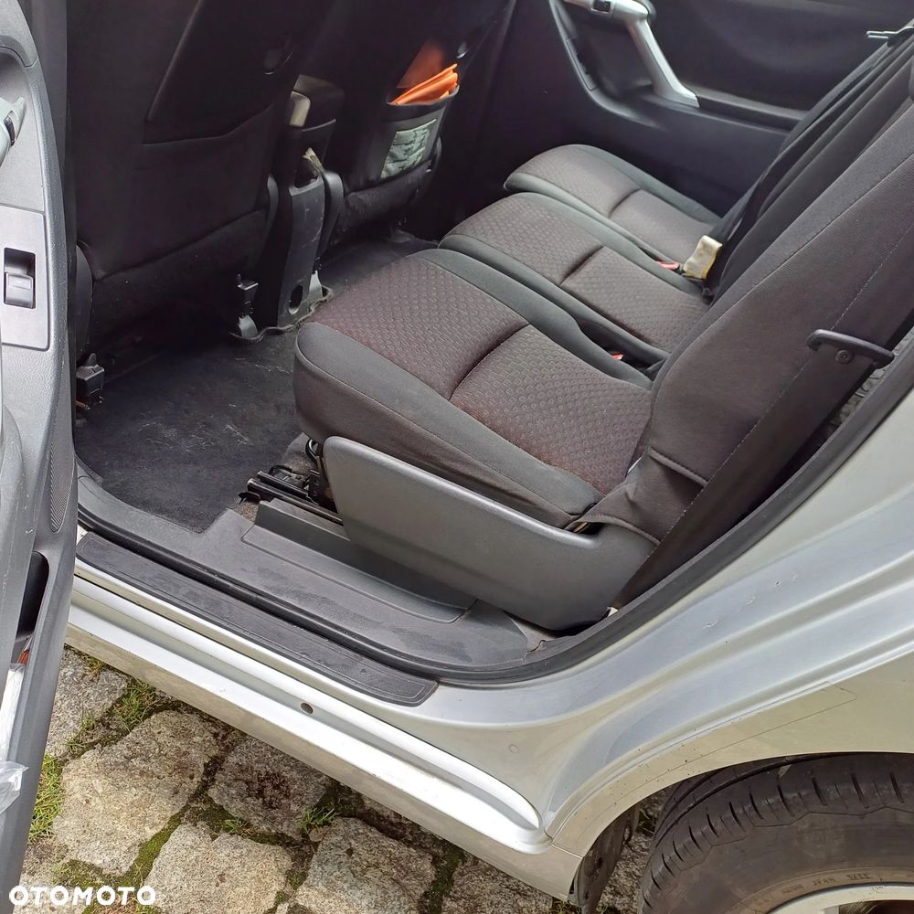 Toyota Verso 2.0 D-4D - 7