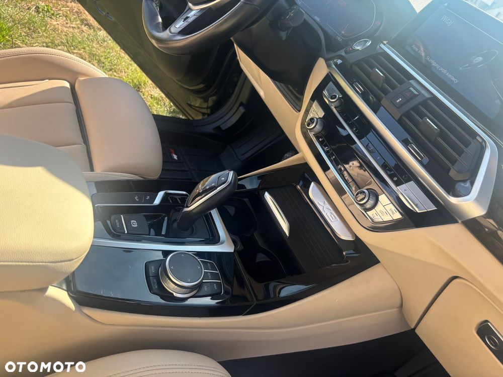 BMW X3 xDrive30i xLine - 24