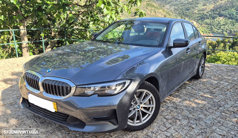 BMW 330 e Corporate Edition Auto - 3