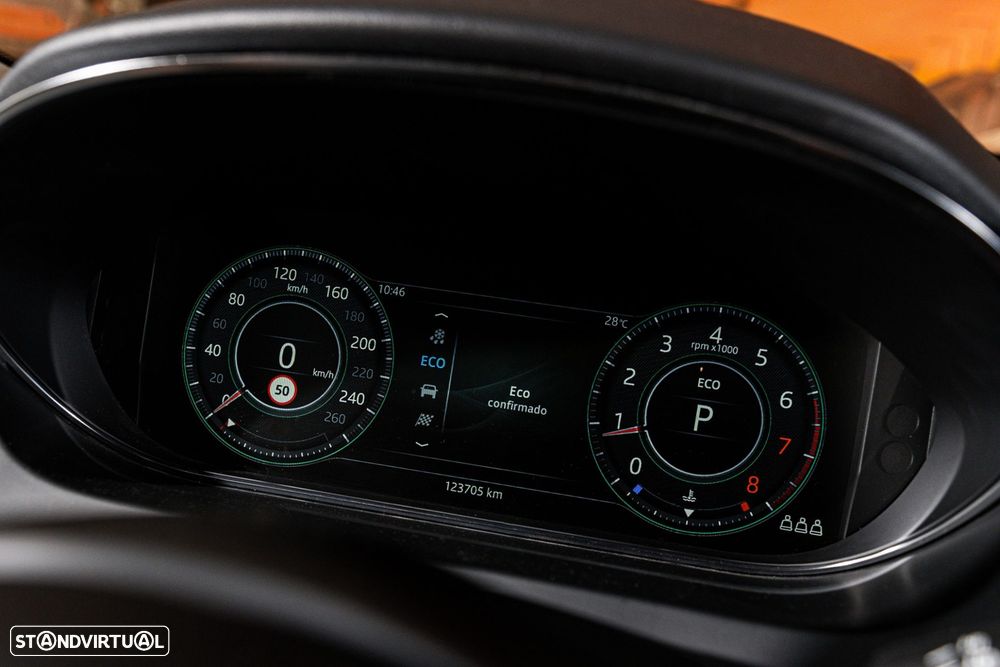 Jaguar E-Pace 2.0 P200 AWD Aut. - 17