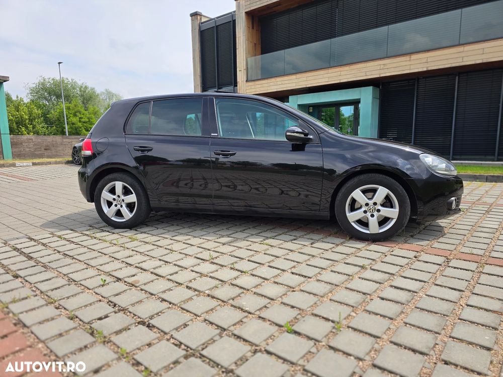 VOLKSWAGEN Golf 2012 — imagine 9