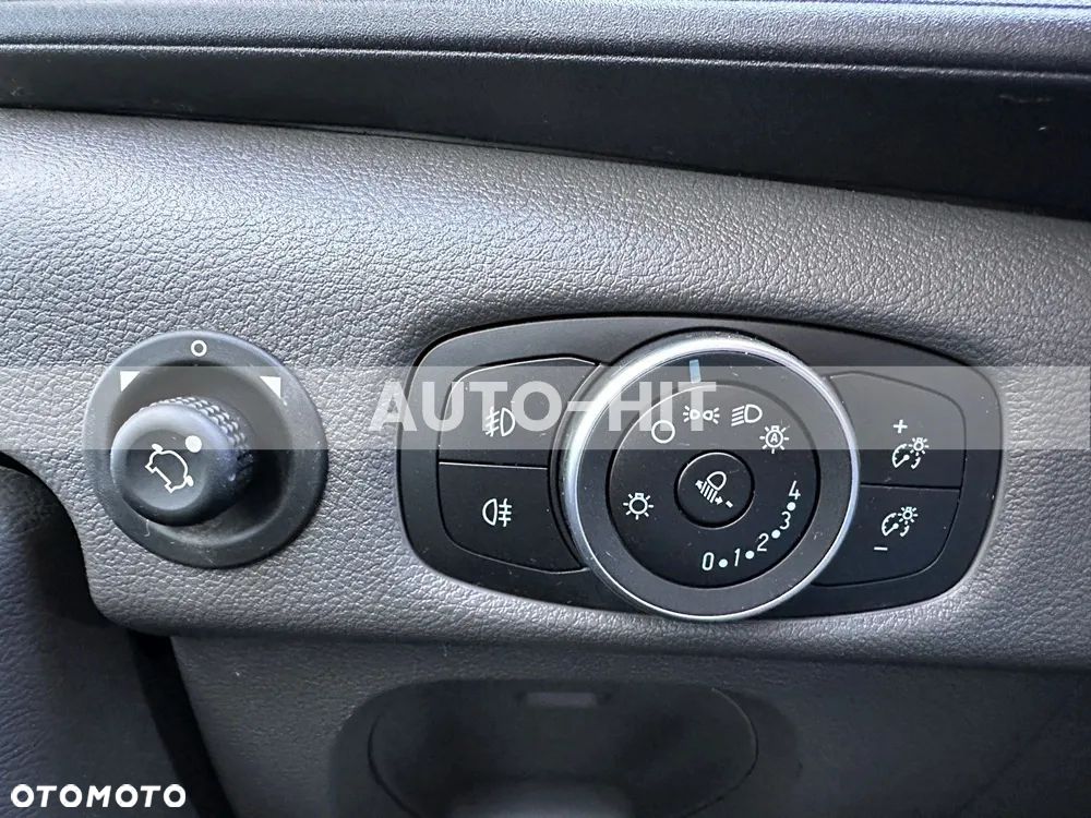 Ford Transit - 24