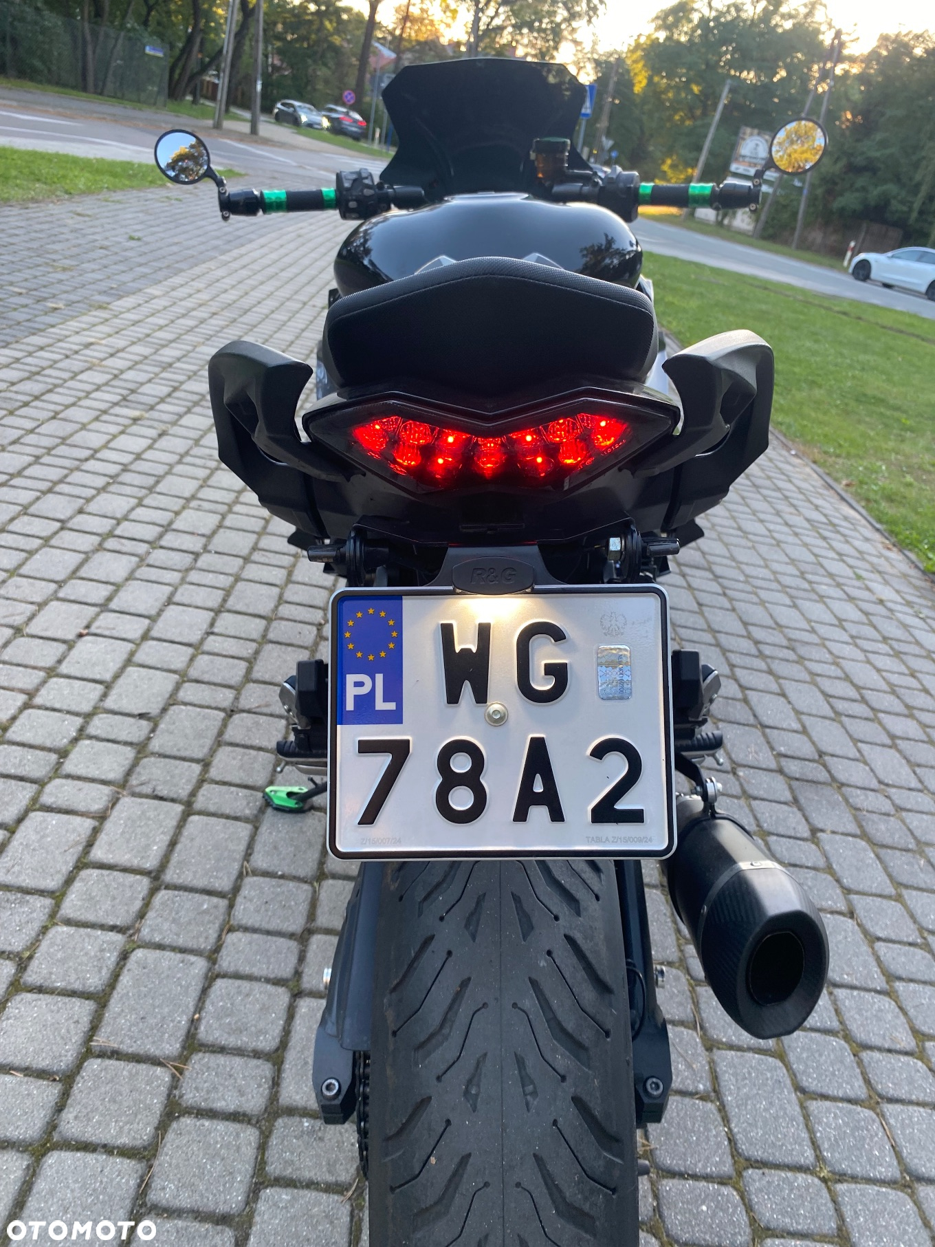 Kawasaki Ninja 1000 SX - 8