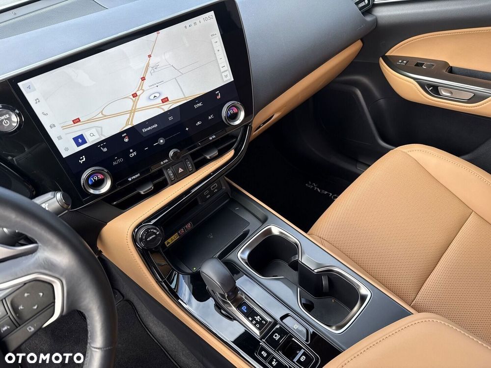 Lexus NX 350h Prestige AWD - 22