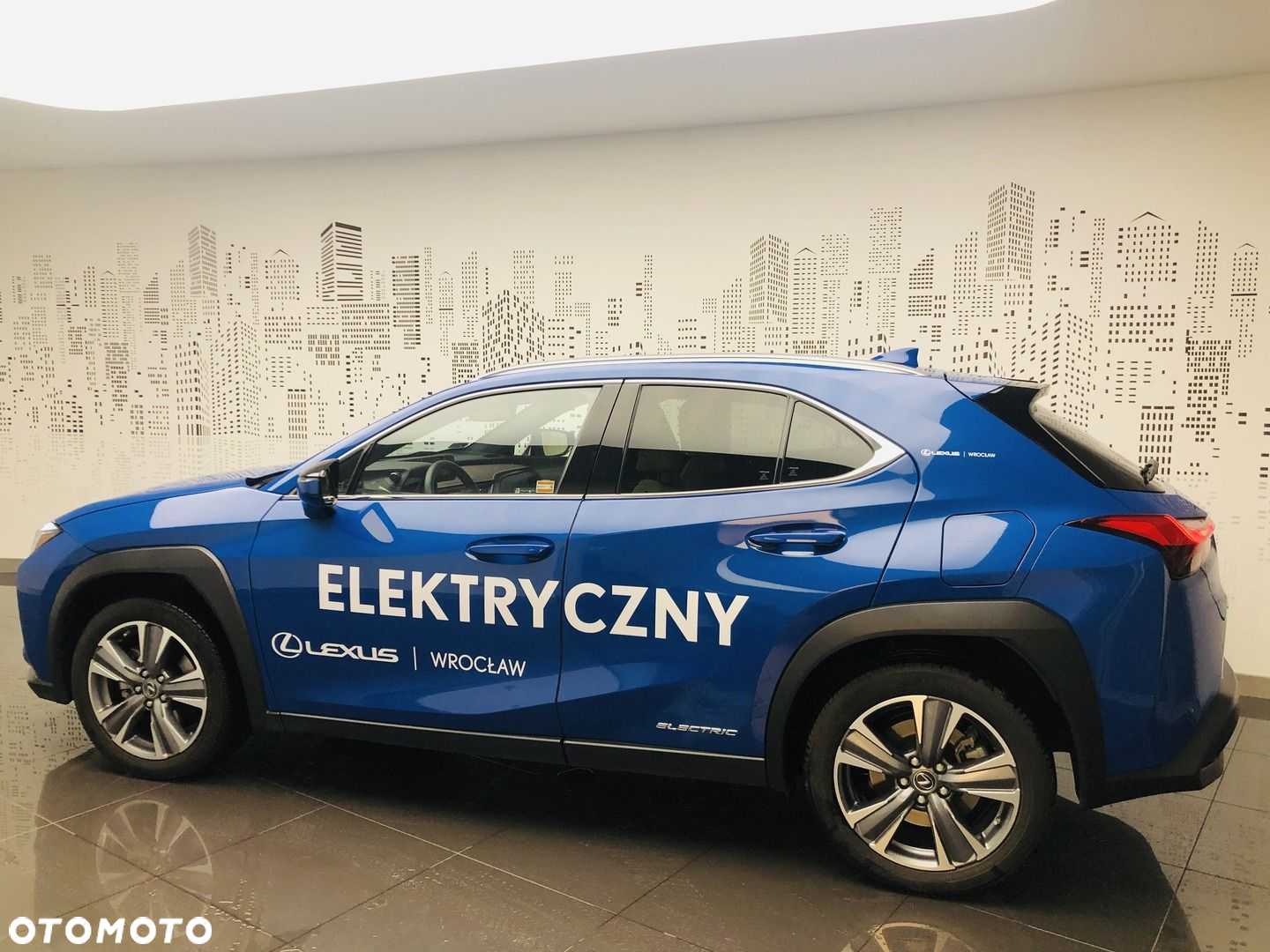 Lexus UX - 7