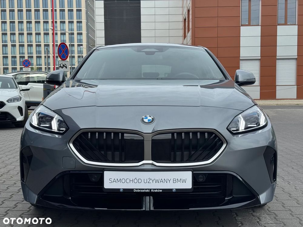 BMW Seria 1 120 mHEV - 22