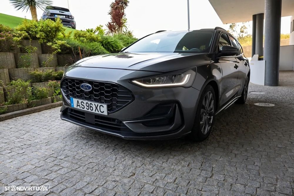 Ford Focus SW 1.0 EcoBoost MHEV ST-Line Aut. - 11