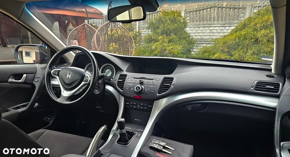 Honda Accord 2.0 Executive - 14