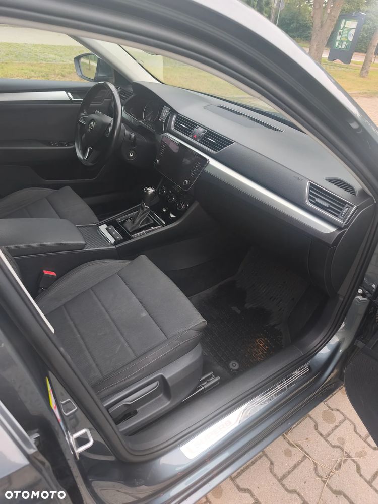 Skoda Superb 1.5 TSI Active DSG - 9