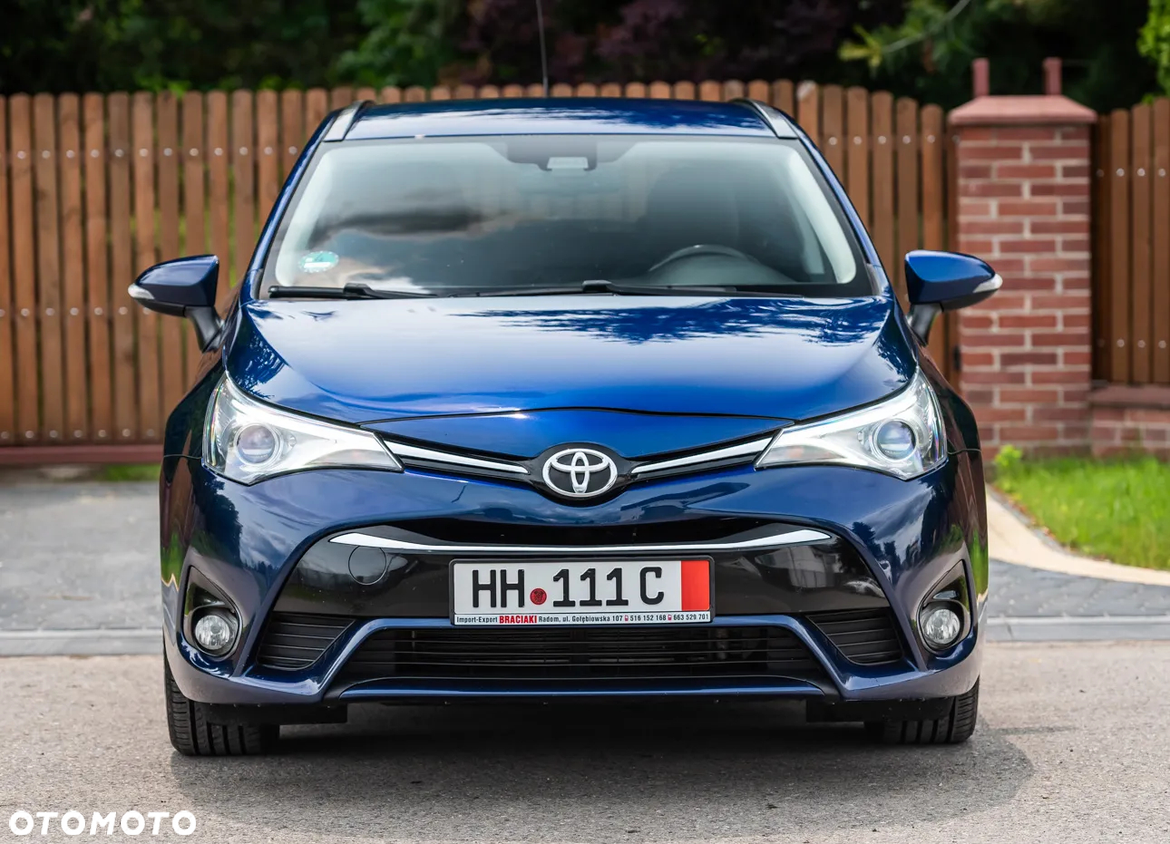 Toyota Avensis 2.0 D-4D Premium - 4
