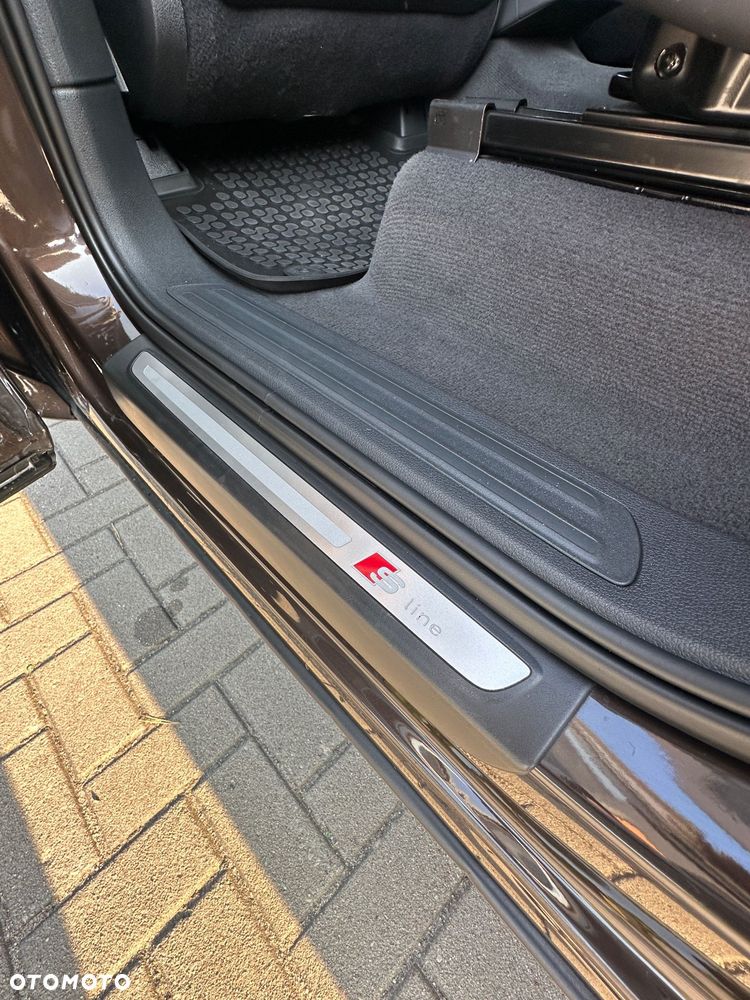 Audi Q7 - 21
