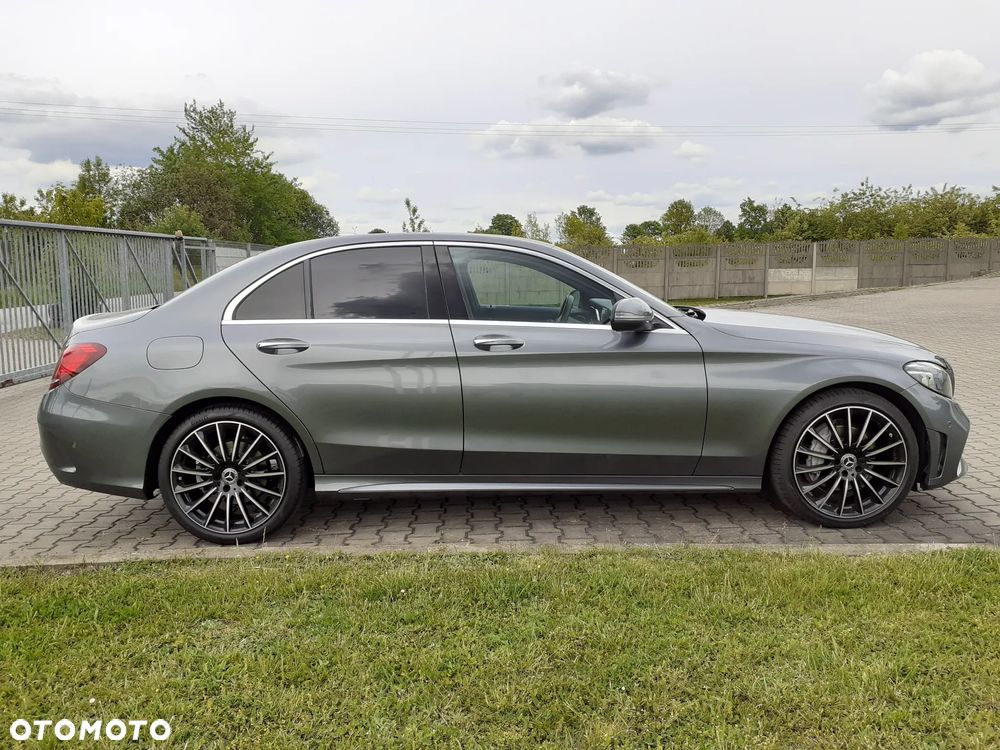 Mercedes-Benz Klasa C 200 4MATIC 9G-TRONIC - 10