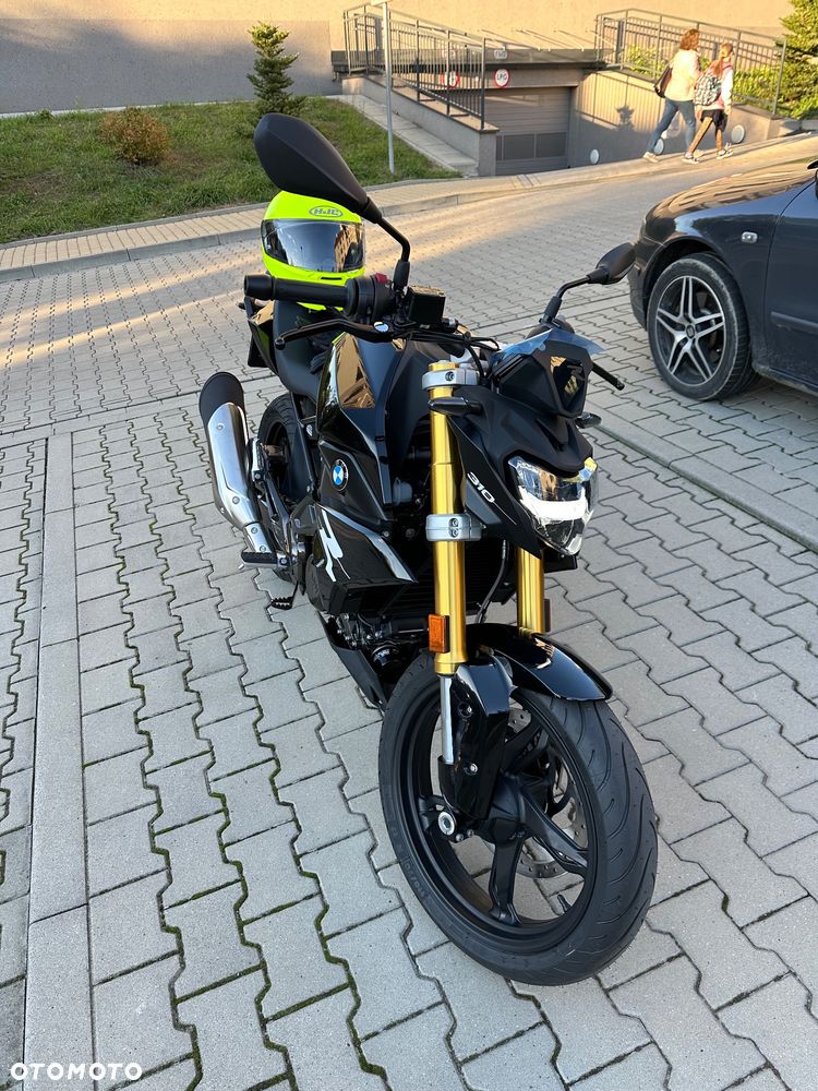 BMW G - 4