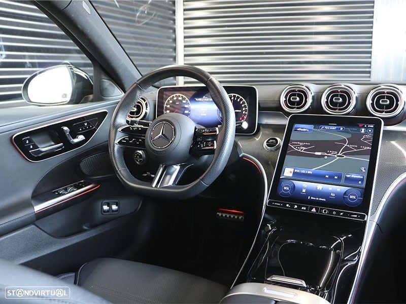 Mercedes-Benz C 300 e AMG Line — fotografia 9