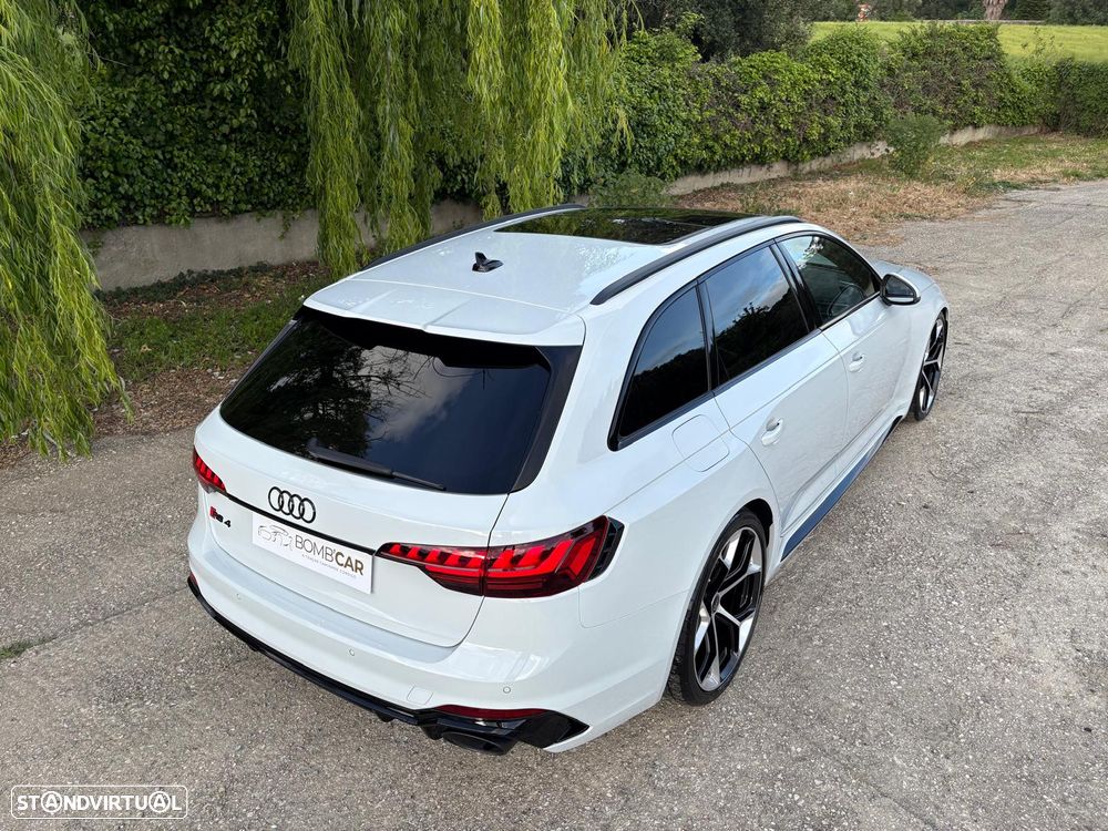 Audi RS4 Avant quattro tiptronic - 40