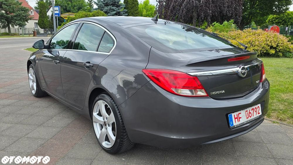 Opel Insignia - 4